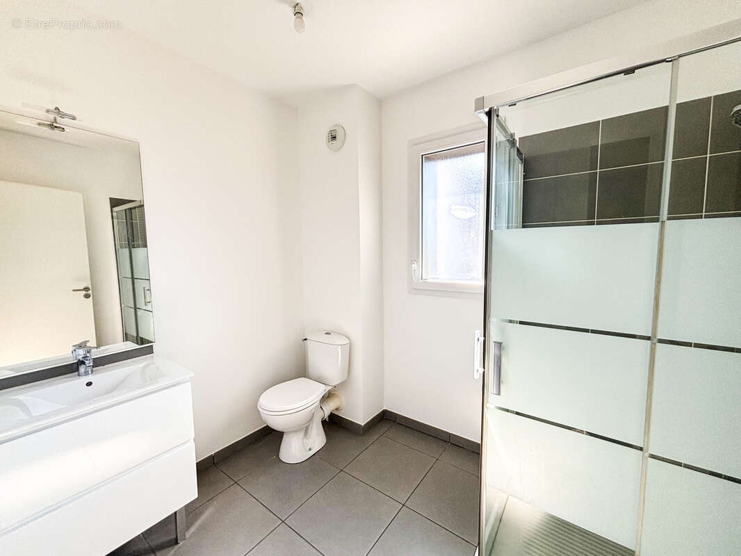 Appartement à VILLENAVE-D&#039;ORNON