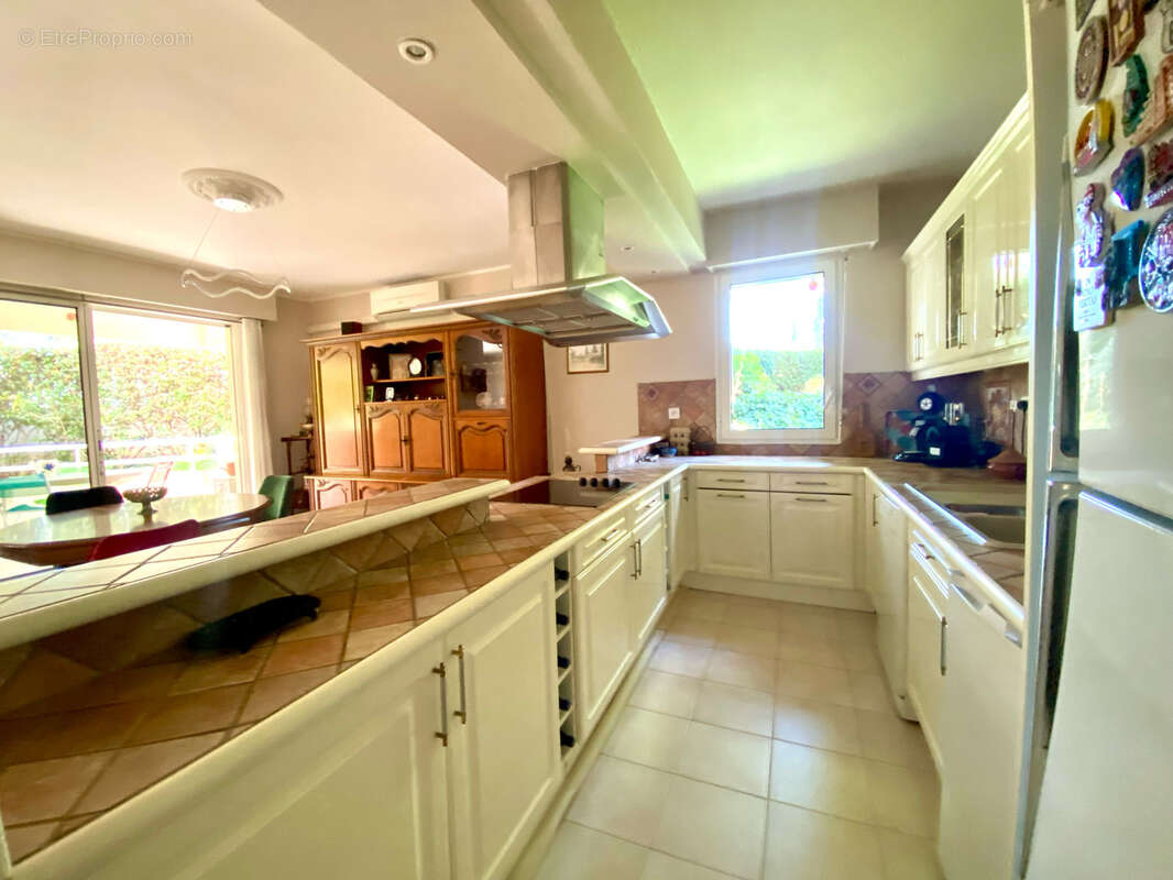 Appartement à LE CANNET