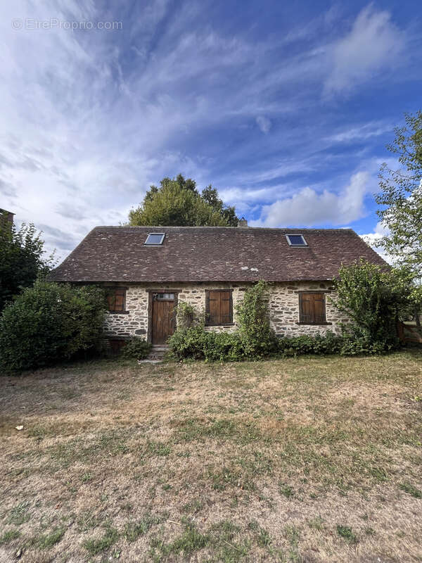 Maison à CHATEAU-CHERVIX