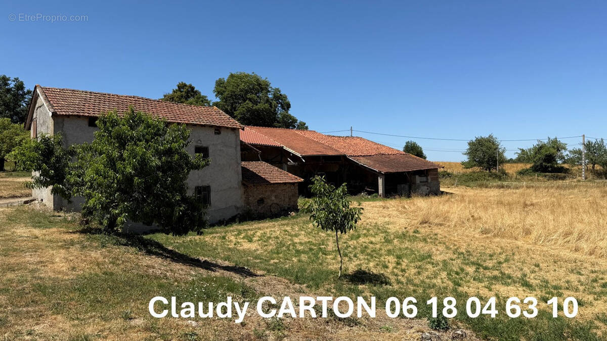 Maison à SAINT-MARTIN-LA-SAUVETE