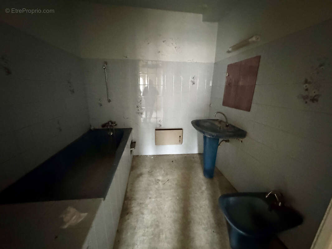 Maison à SAINT-CYPRIEN