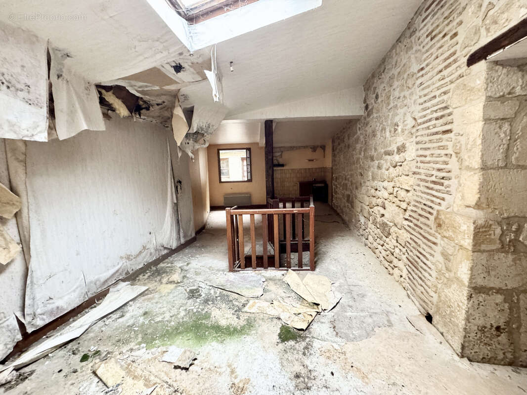 Maison à SAINT-CYPRIEN