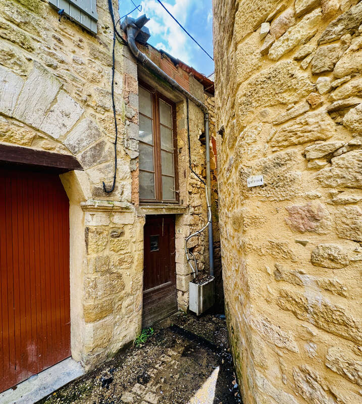 Maison à SAINT-CYPRIEN