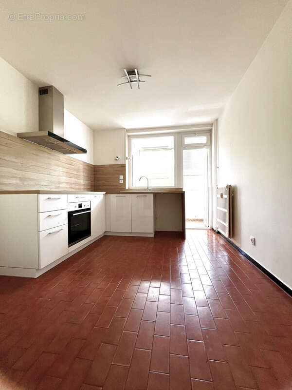 Appartement à MEYLAN