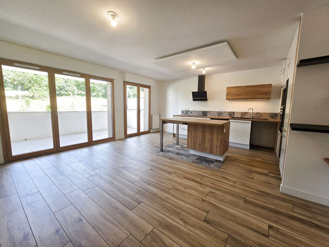 Appartement à SEYSSINS