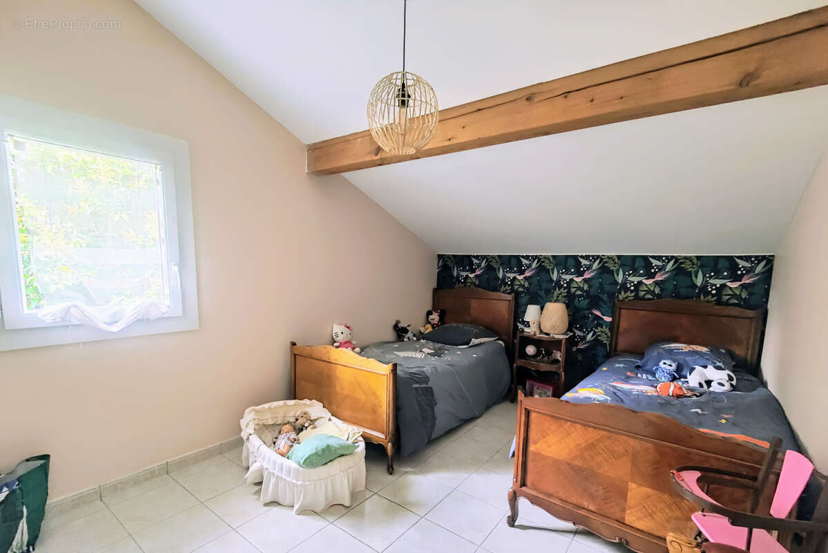 Maison à COLLONGES-AU-MONT-D&#039;OR