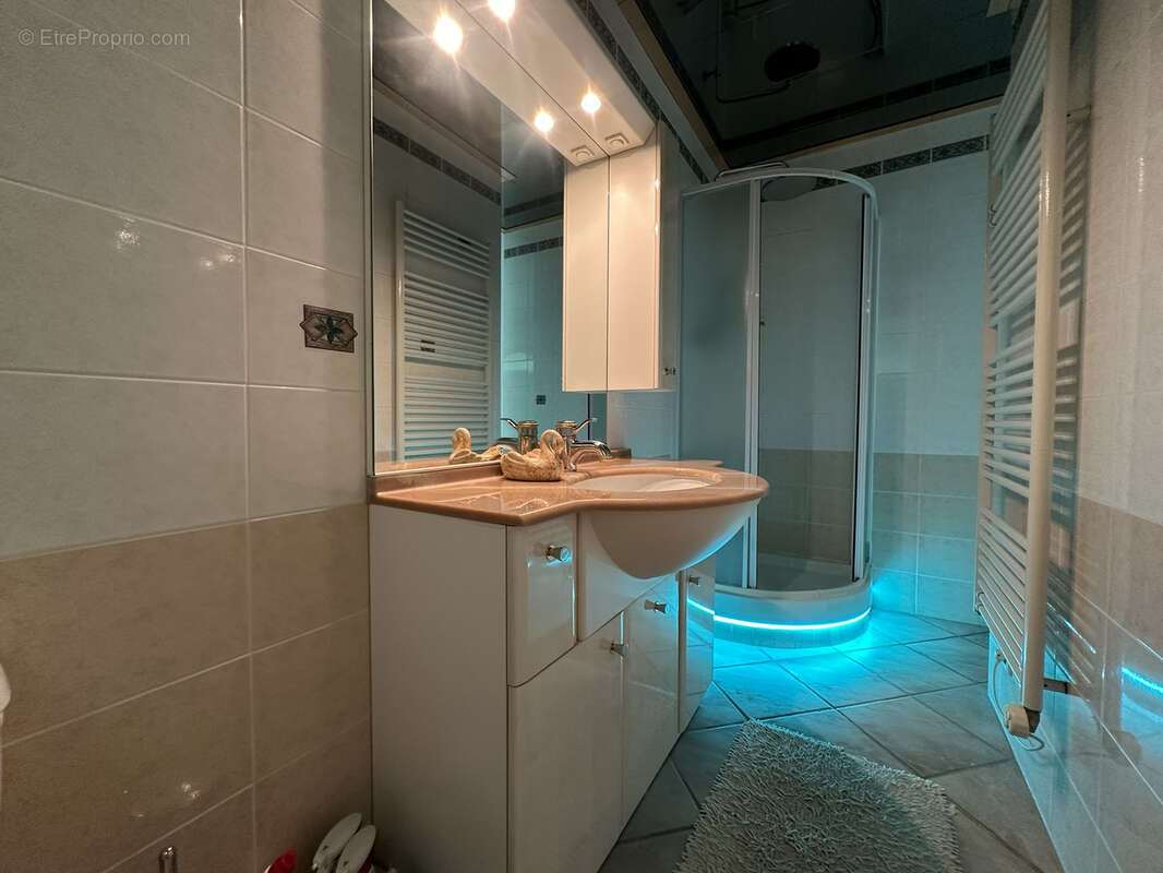 Maison à PUGET-SUR-ARGENS