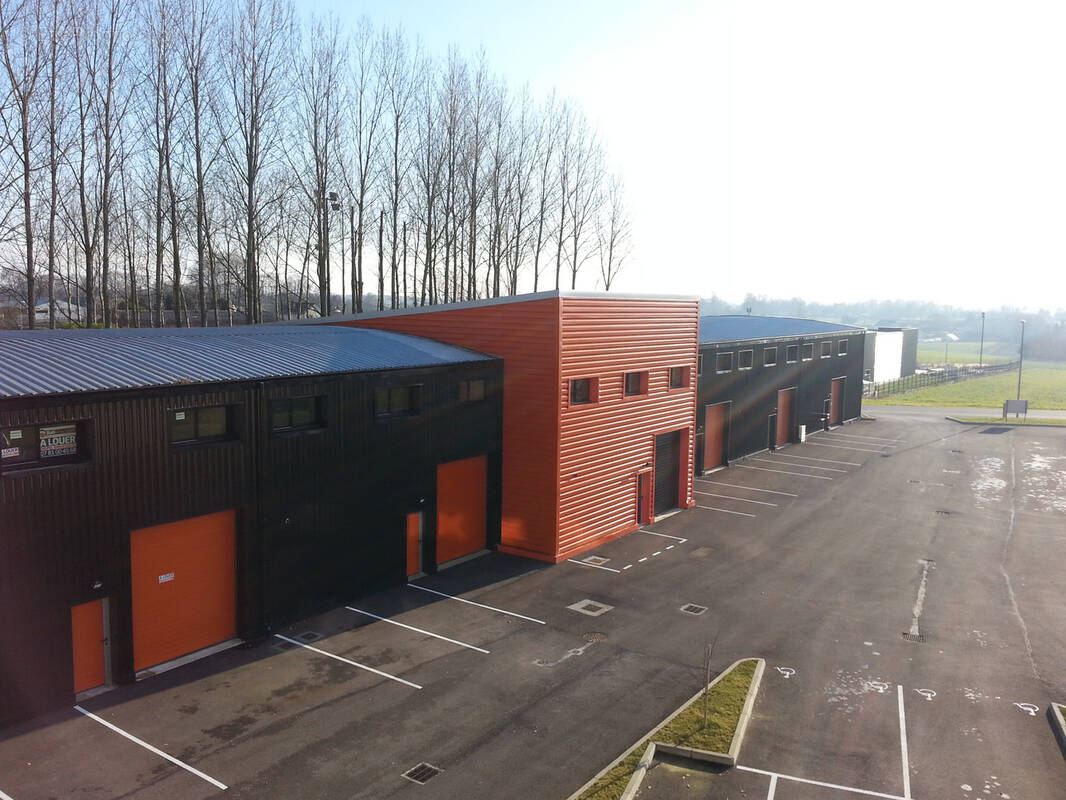 Commerce à SAINTE-MARIE-DES-CHAMPS