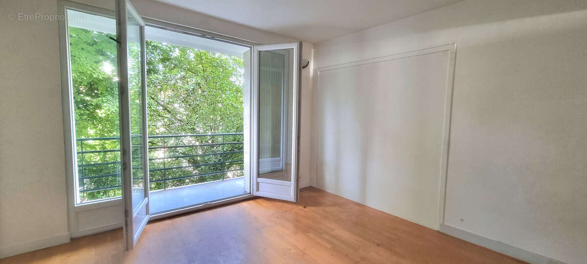 Appartement à SEVRES