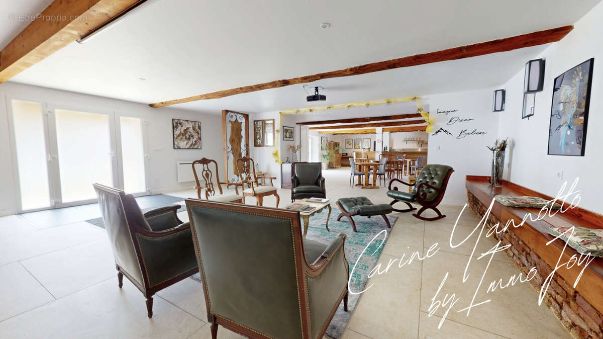 Maison à LISLE-SUR-TARN