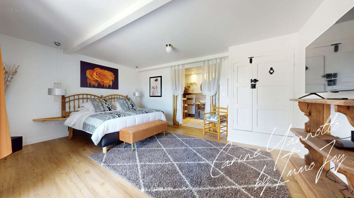 Maison à LISLE-SUR-TARN