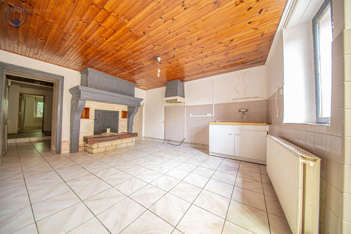 Maison à LIGNY-EN-BARROIS
