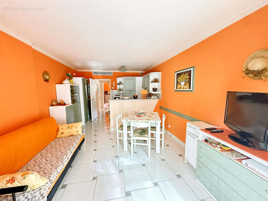 Appartement à SAINT-RAPHAEL