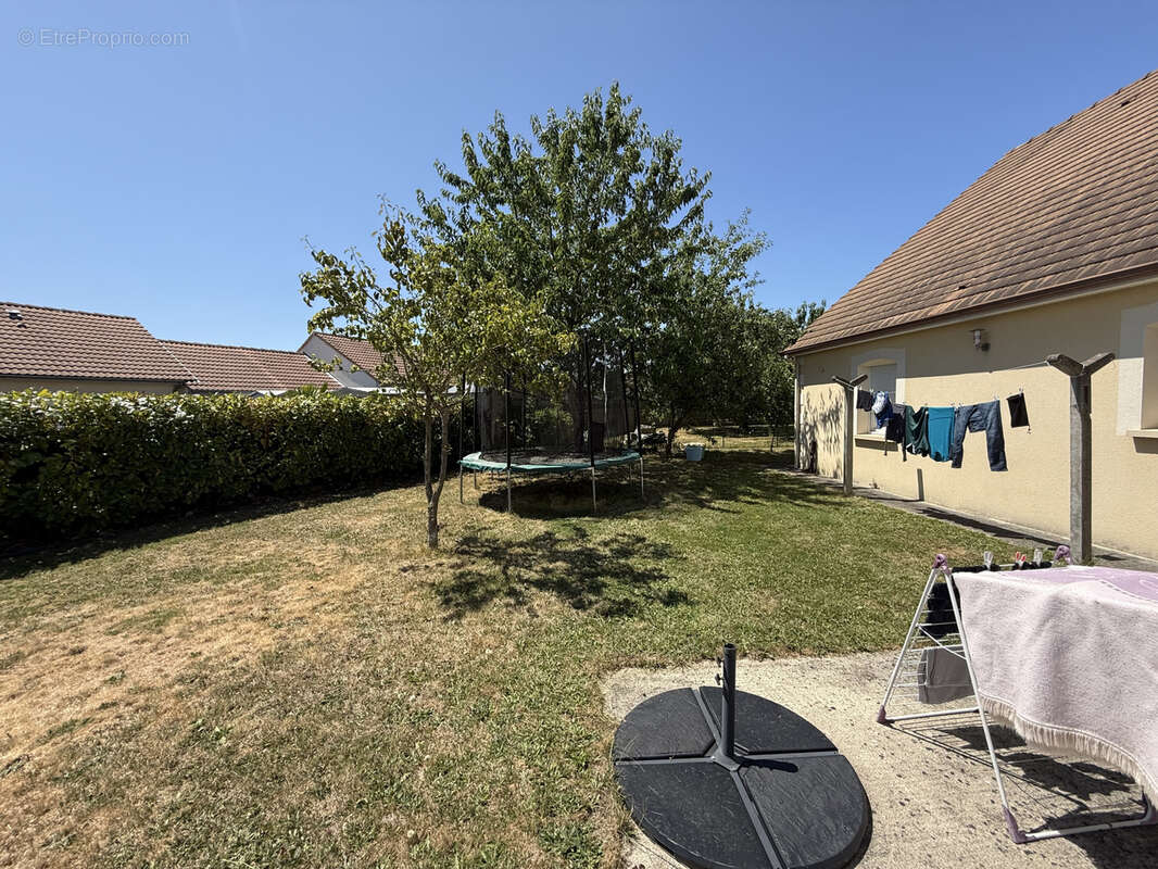 Maison à SAINT-PATERNE