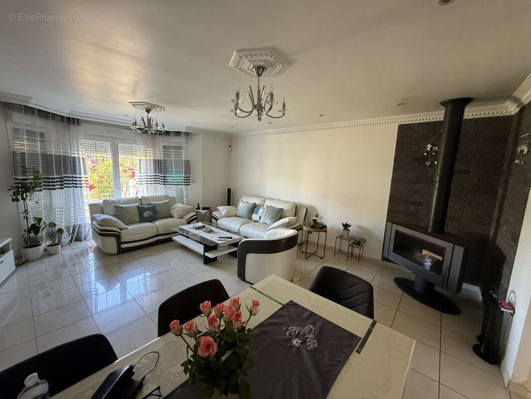 Maison à SAINT-PATERNE