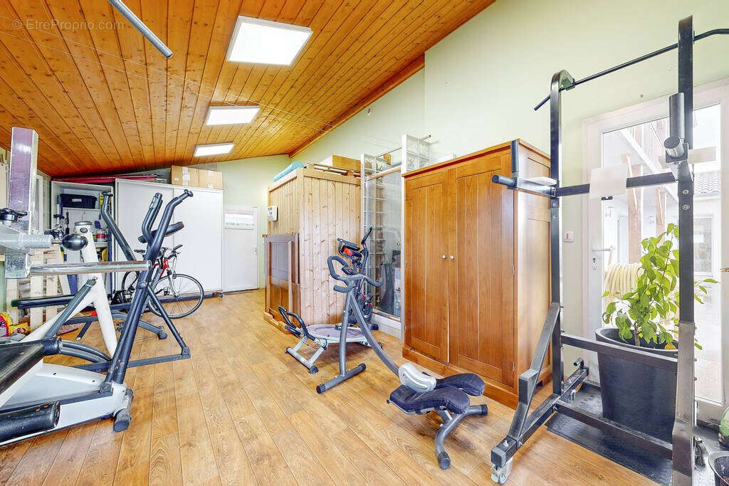 Maison à ANDREZIEUX-BOUTHEON