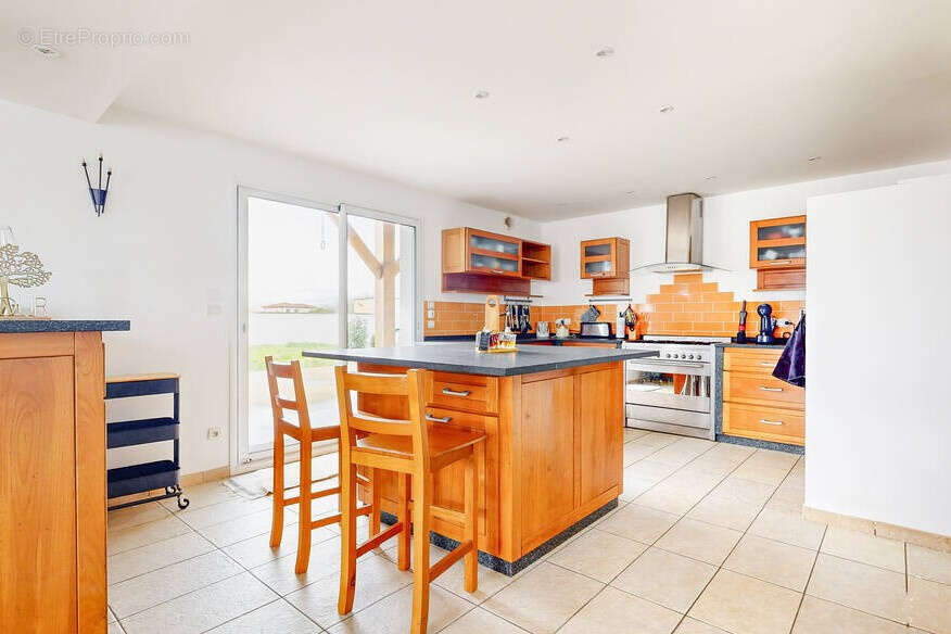 Maison à ANDREZIEUX-BOUTHEON