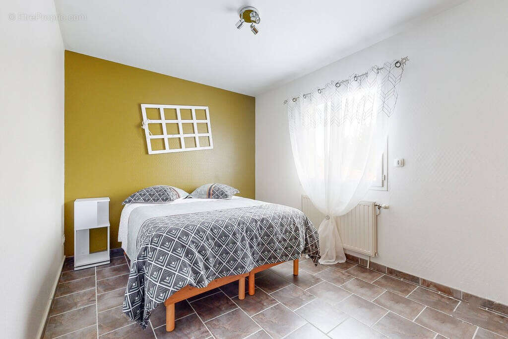 Maison à ANDREZIEUX-BOUTHEON