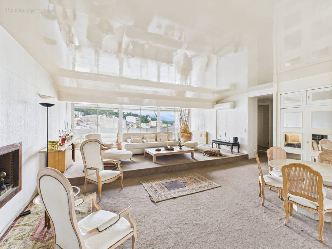 Appartement à AIX-LES-BAINS