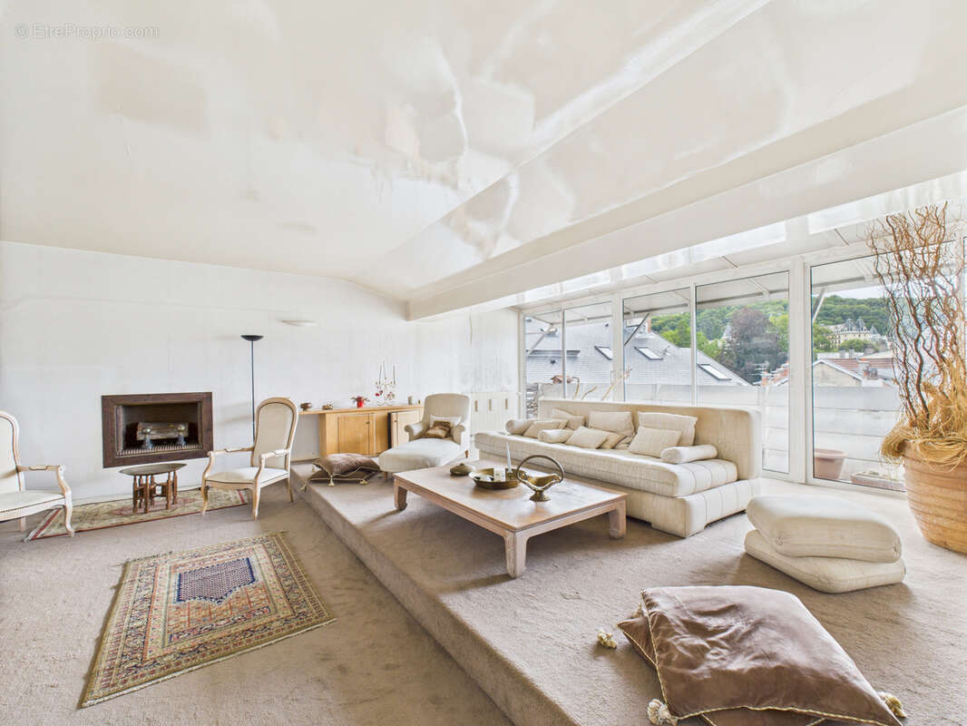 Appartement à AIX-LES-BAINS