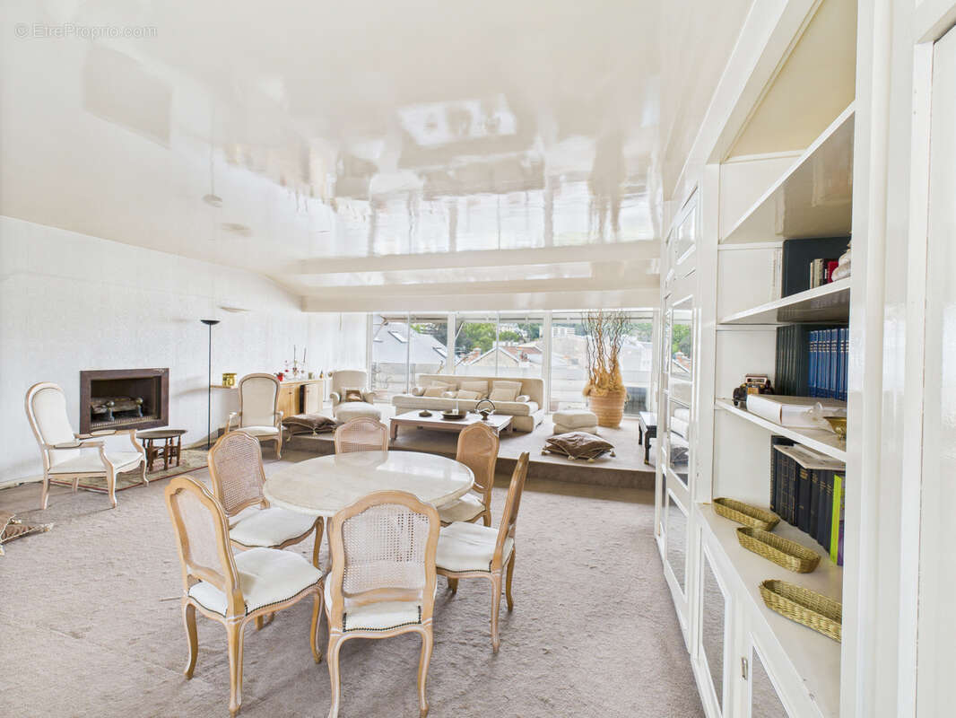 Appartement à AIX-LES-BAINS