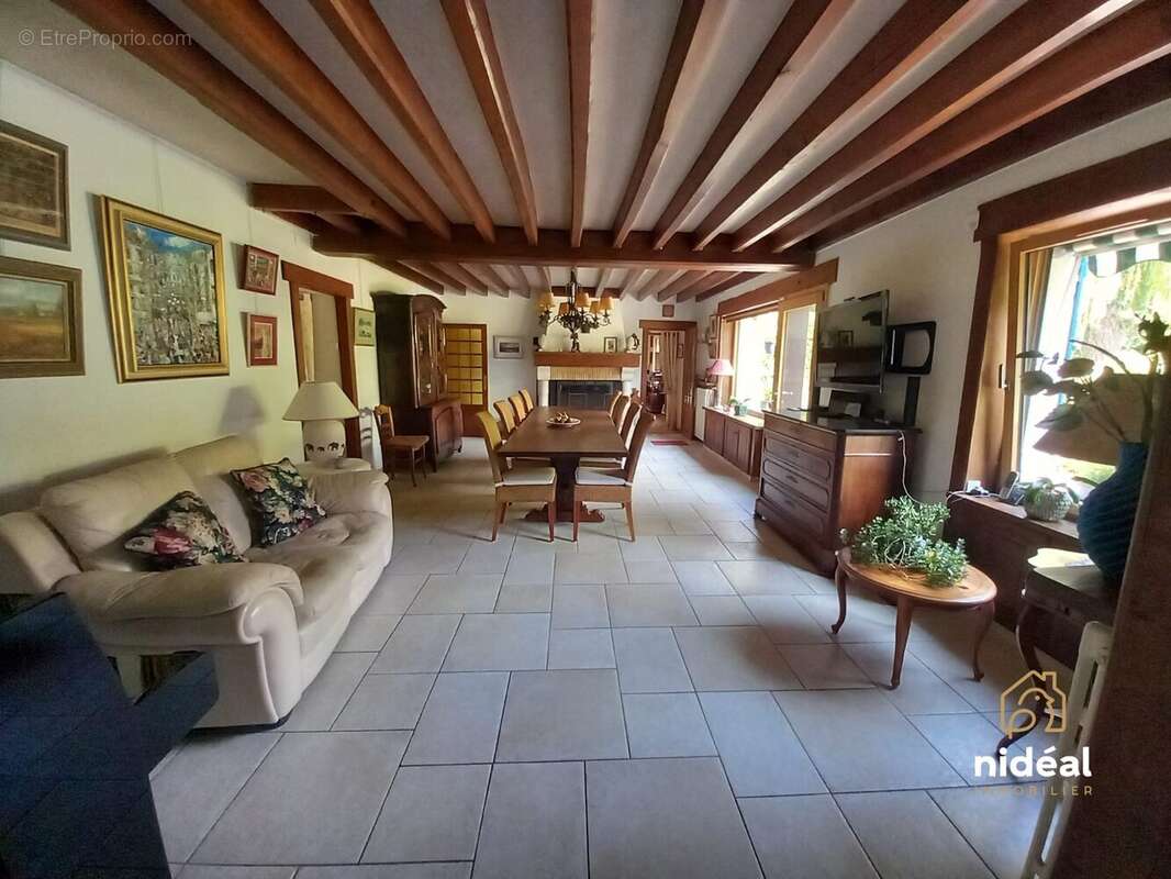 Maison à SAINT-AUBIN-SUR-GAILLON