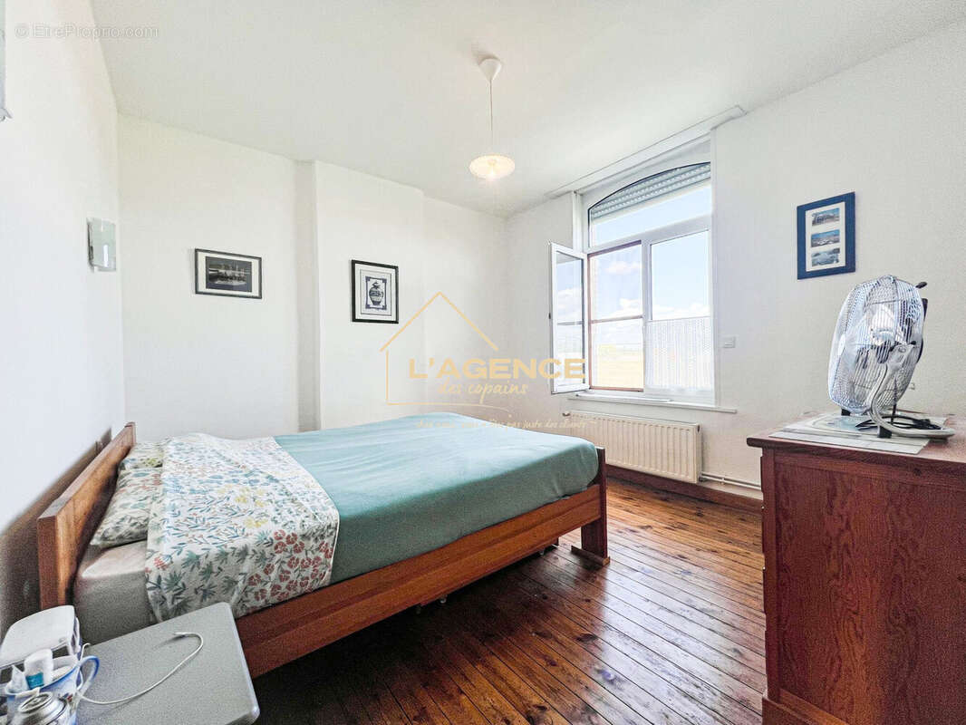 Maison à HAZEBROUCK