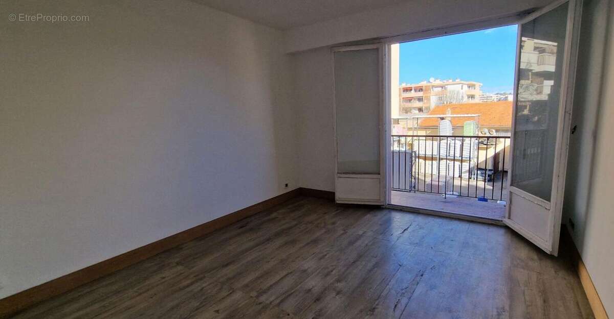 Appartement à CAGNES-SUR-MER