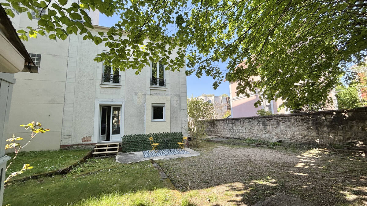 Maison à ENGHIEN-LES-BAINS