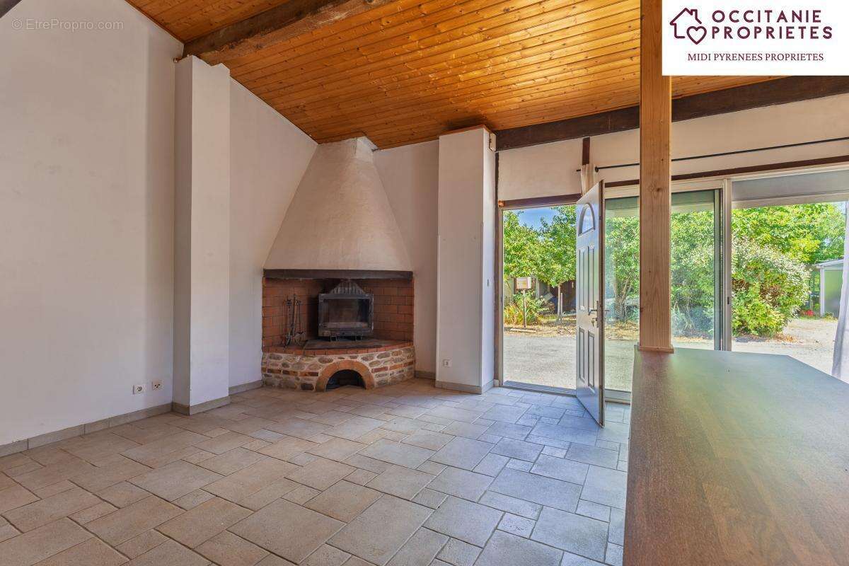 Maison à BELLEGARDE-DU-RAZES