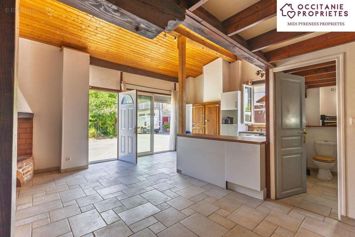 Maison à BELLEGARDE-DU-RAZES