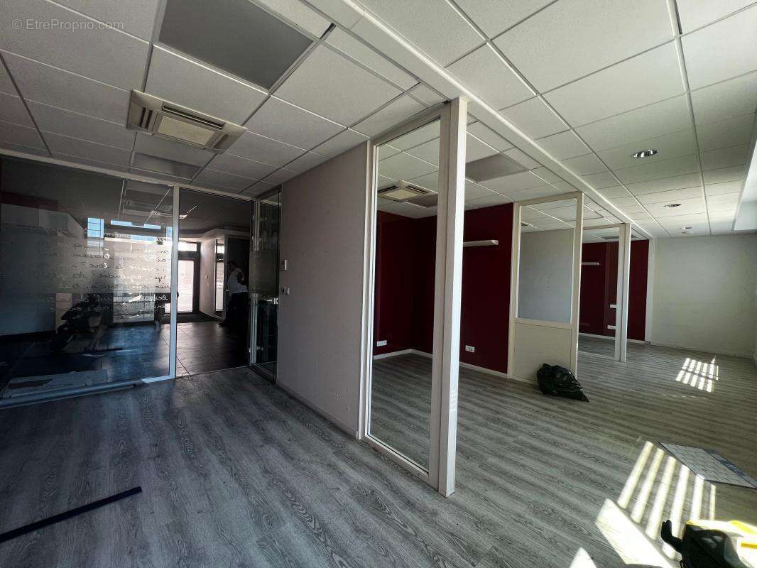 Commerce à MARSEILLE-15E