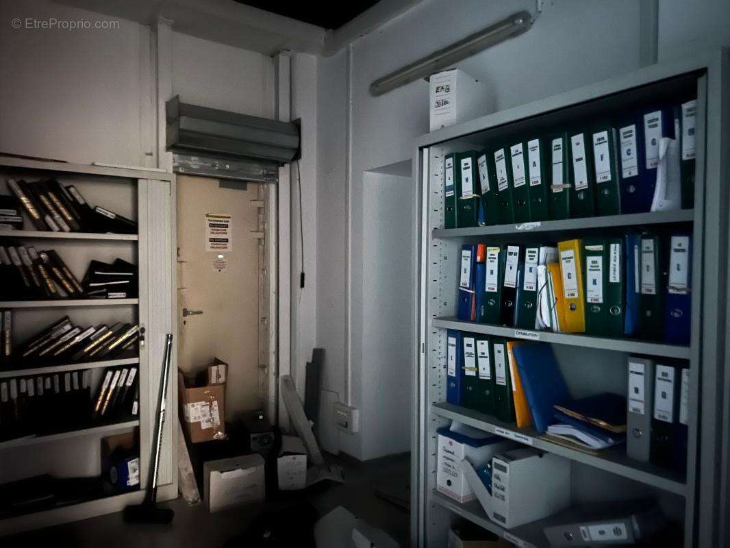 Commerce à MARSEILLE-15E