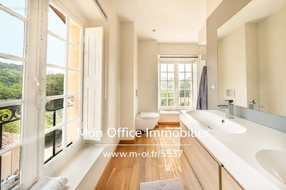 Maison à AIX-EN-PROVENCE