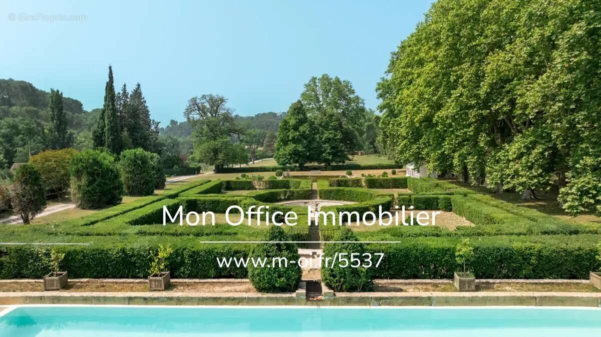 Maison à AIX-EN-PROVENCE