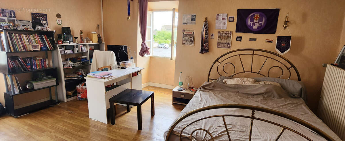 Maison à MIRANDOL-BOURGNOUNAC