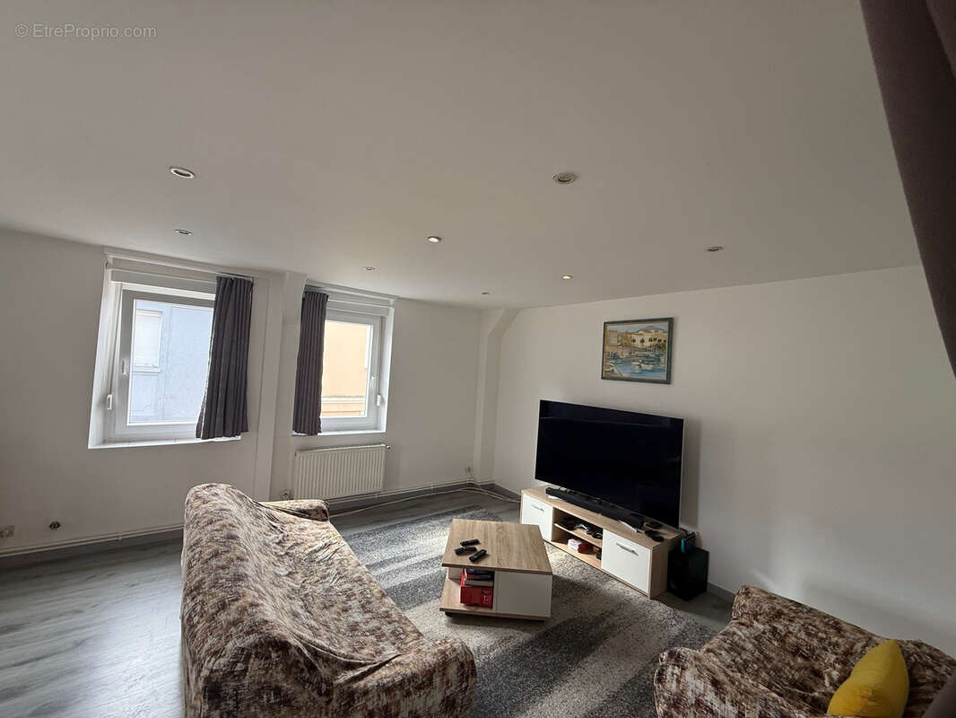 Appartement à ALGRANGE