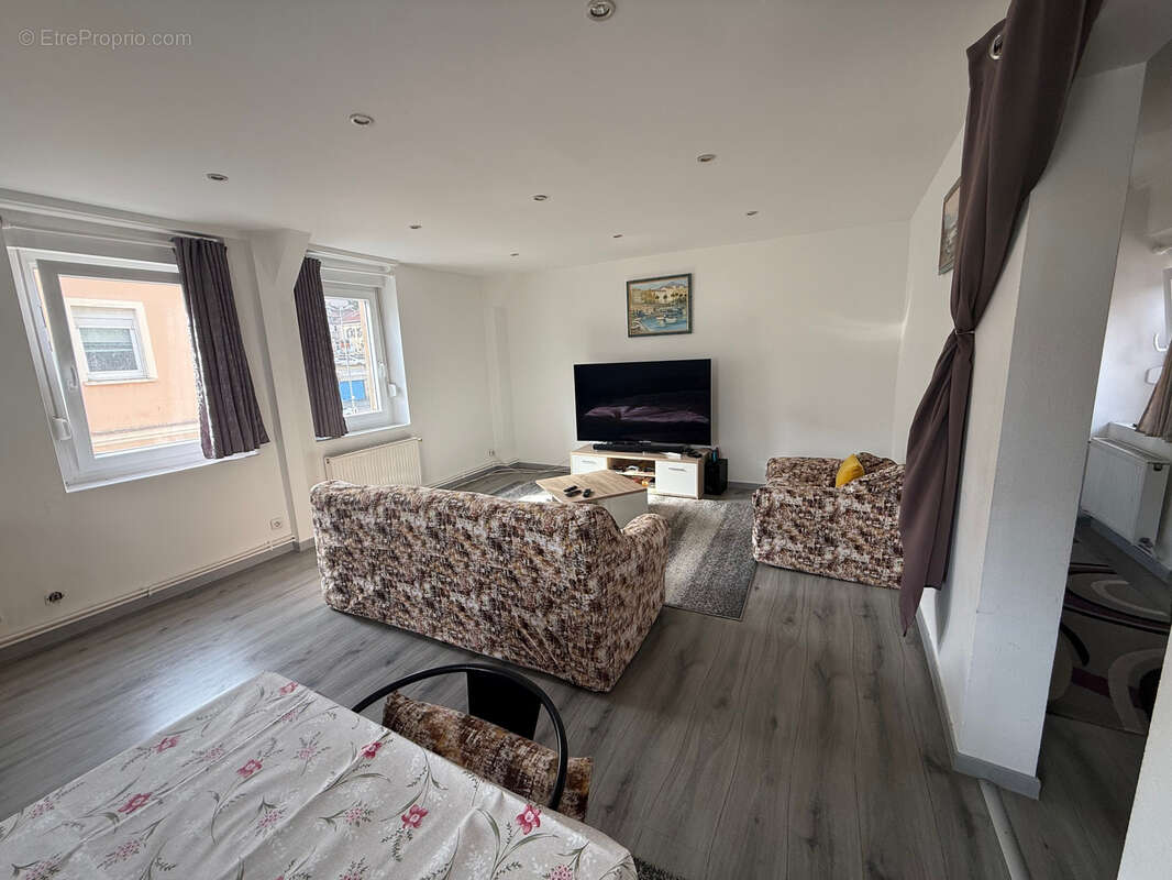 Appartement à ALGRANGE