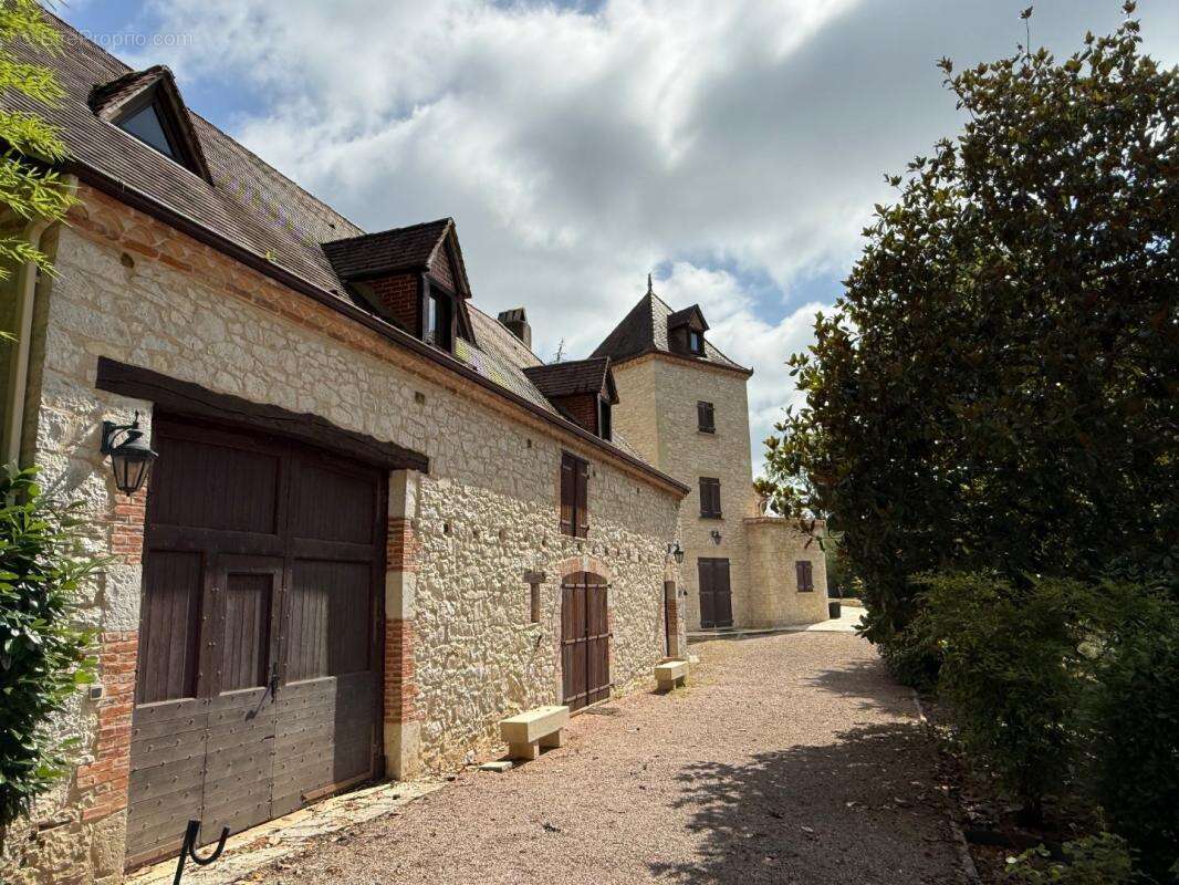 Maison à SAINT-DENIS-CATUS