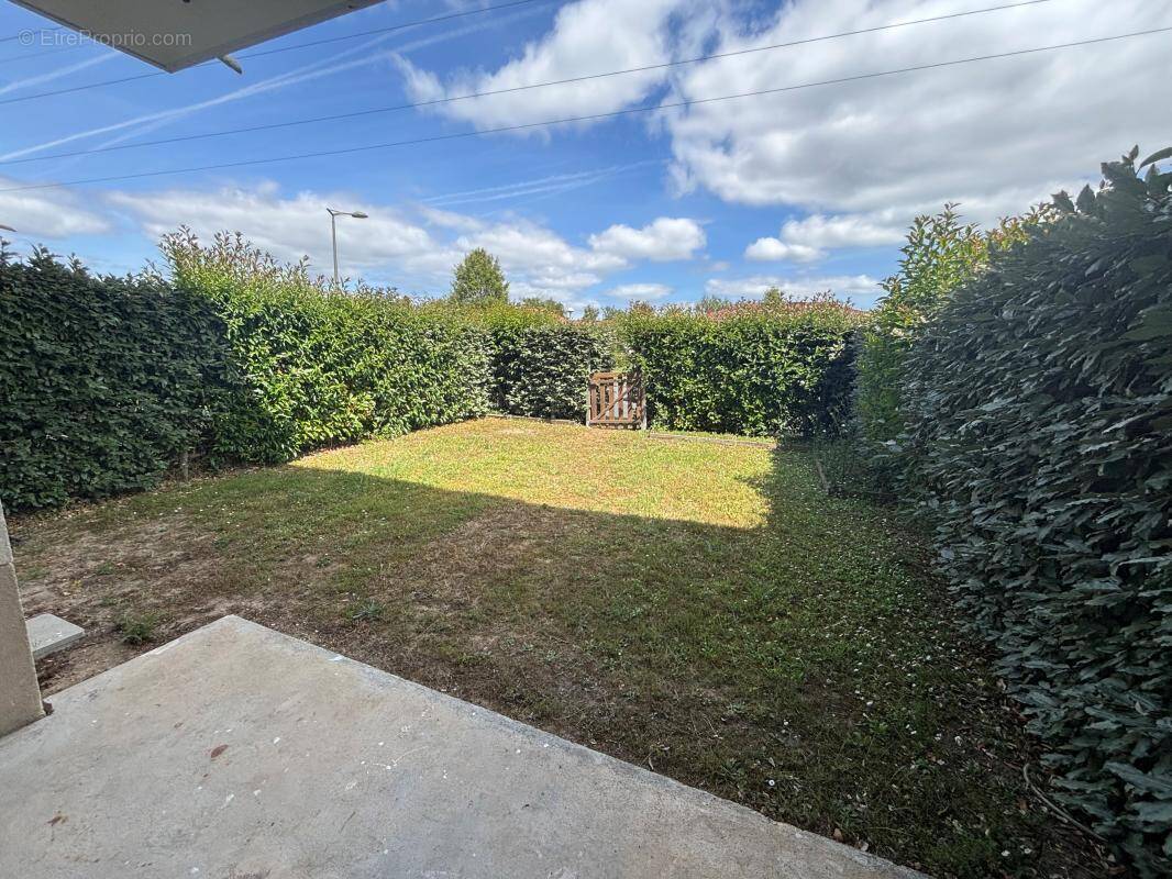 Appartement à AMBARES-ET-LAGRAVE