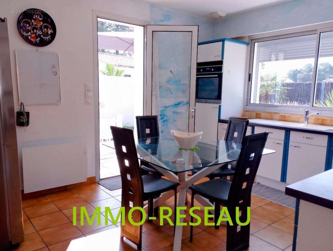 Maison à NOTRE-DAME-DE-RIEZ