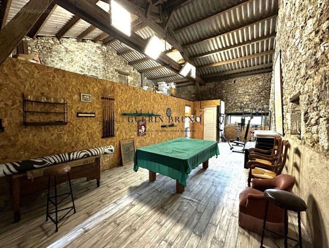 Maison à ROUFFIGNAC-DE-SIGOULES