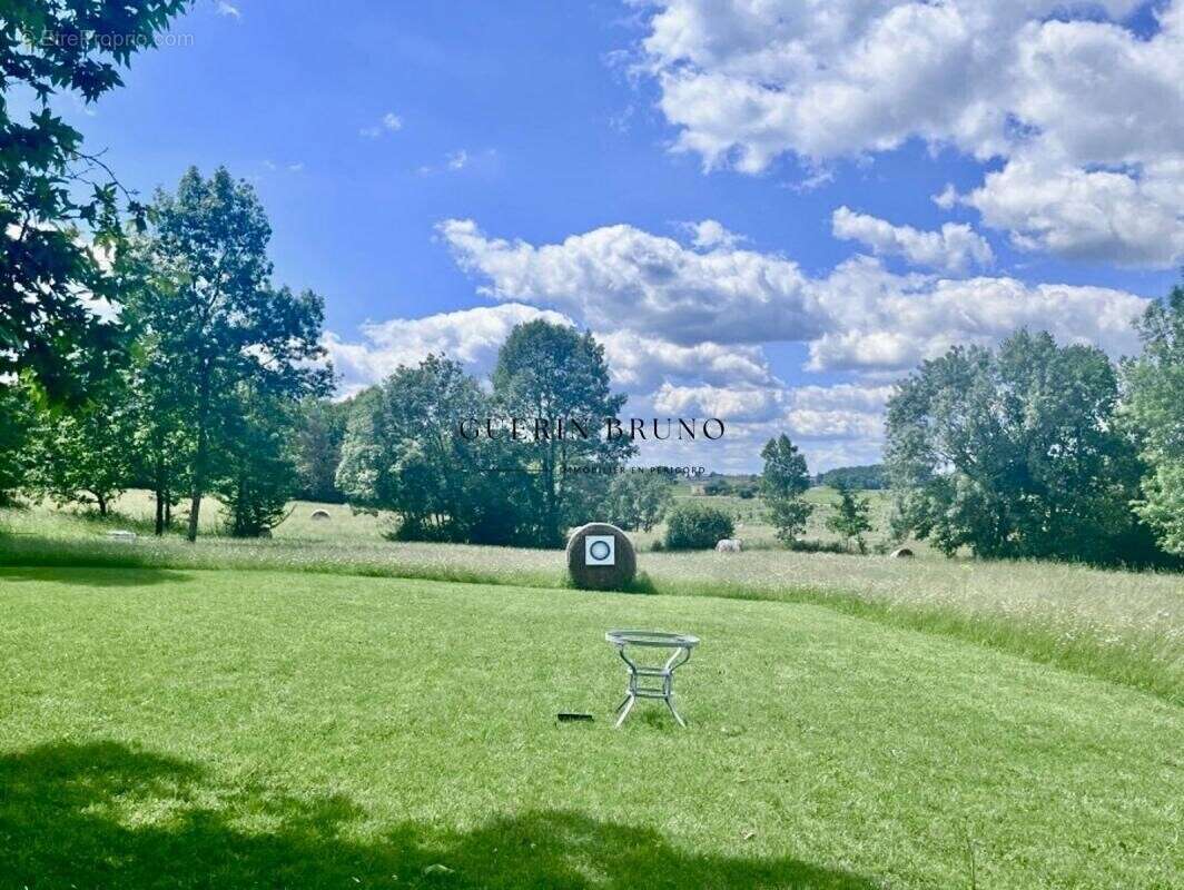 Maison à ROUFFIGNAC-DE-SIGOULES