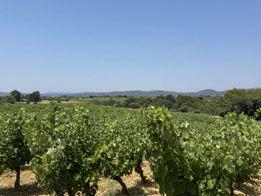 Maison à MONTPEYROUX
