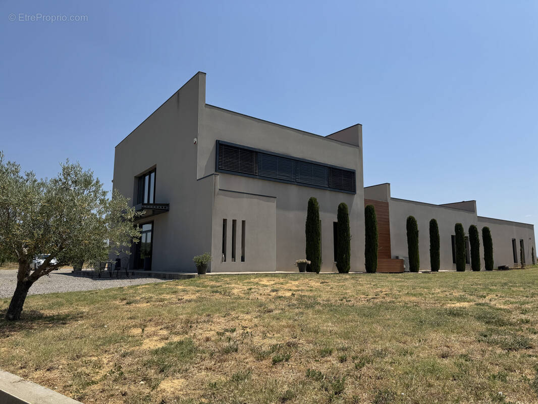 Maison à MONTPEYROUX