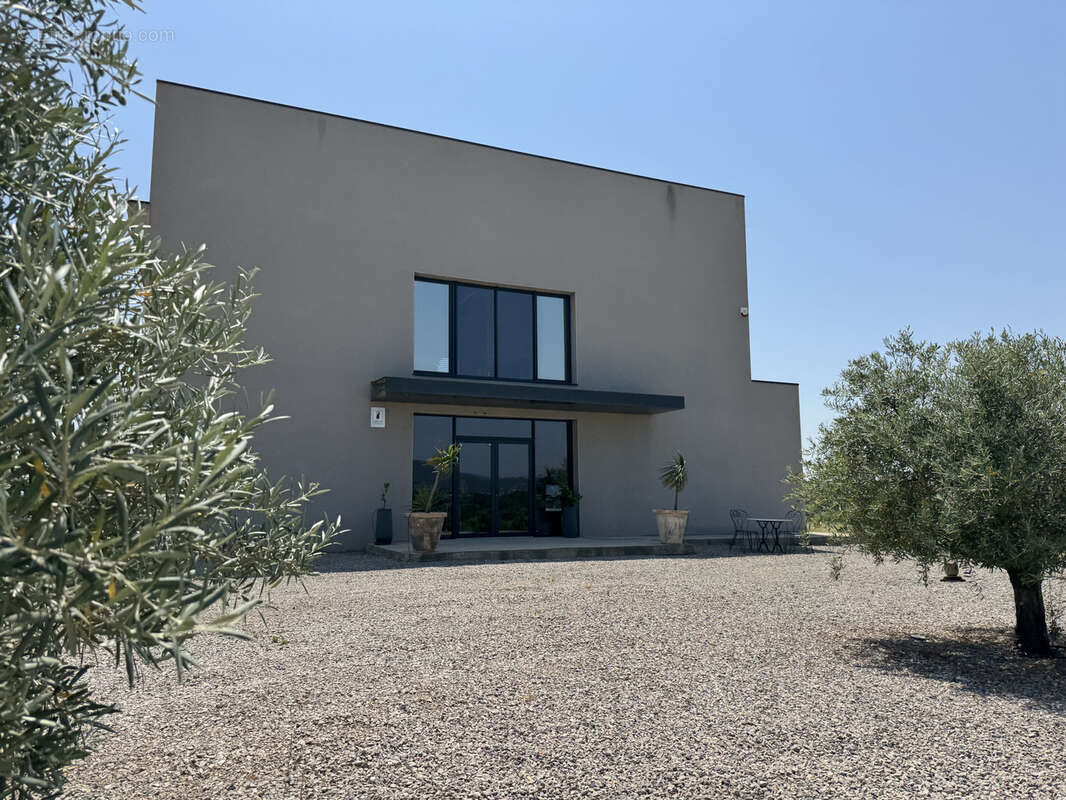 Maison à MONTPEYROUX