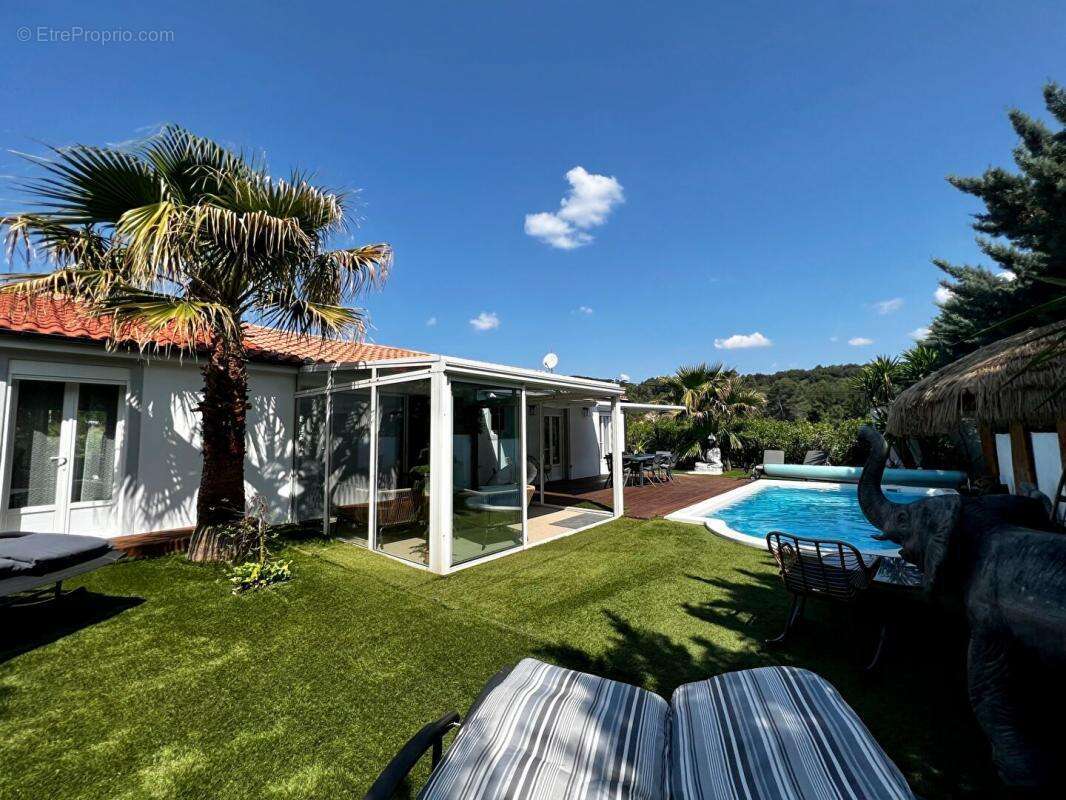 Maison à SAINT-PAUL-ET-VALMALLE