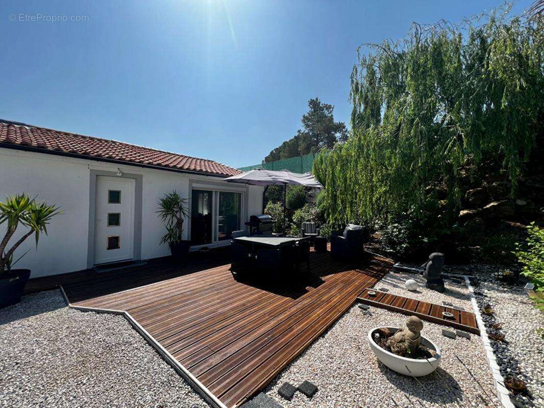 Maison à SAINT-PAUL-ET-VALMALLE