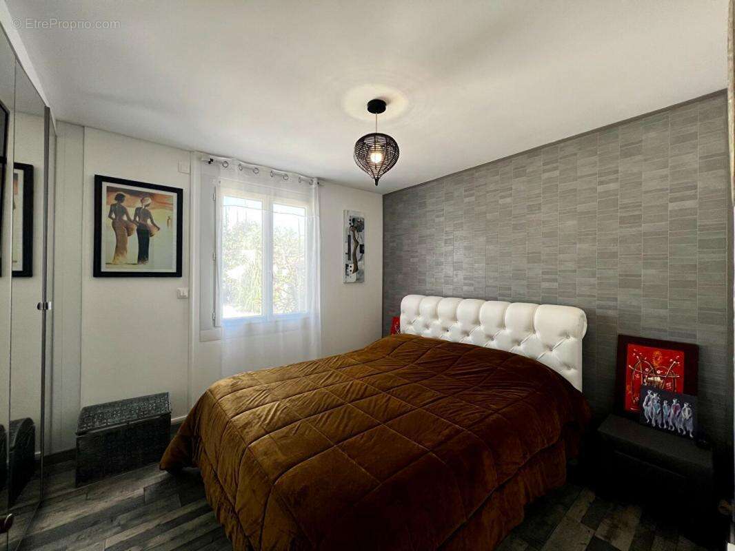 Maison à SAINT-PAUL-ET-VALMALLE