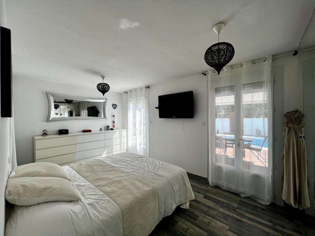 Maison à SAINT-PAUL-ET-VALMALLE